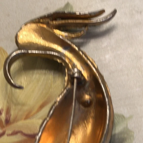 Vintage 30’s Bird of Paradise pot metal w/vermeil/rhinestones brooch 5 3/8” - Picture 9 of 14